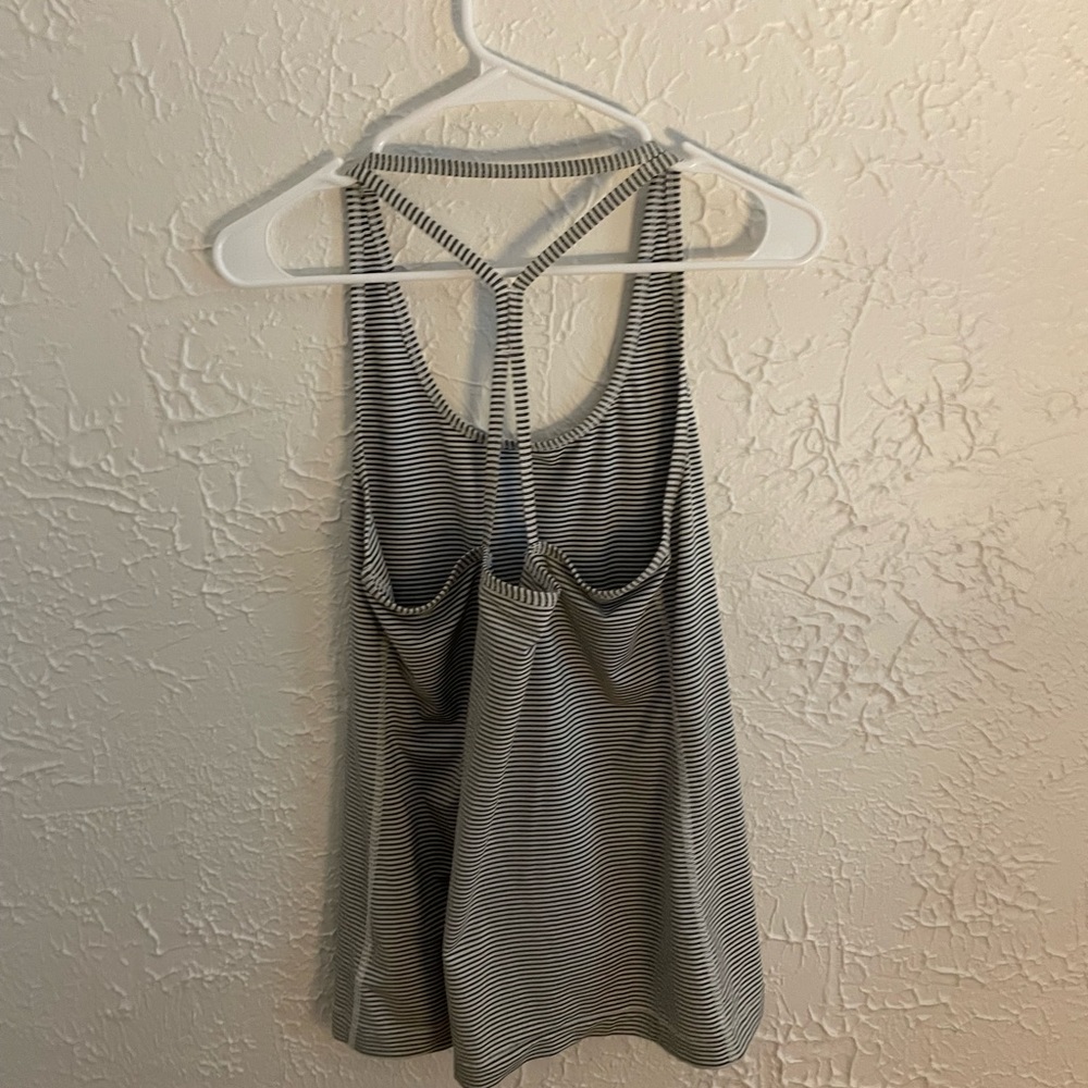 Gap Striped black and white tank